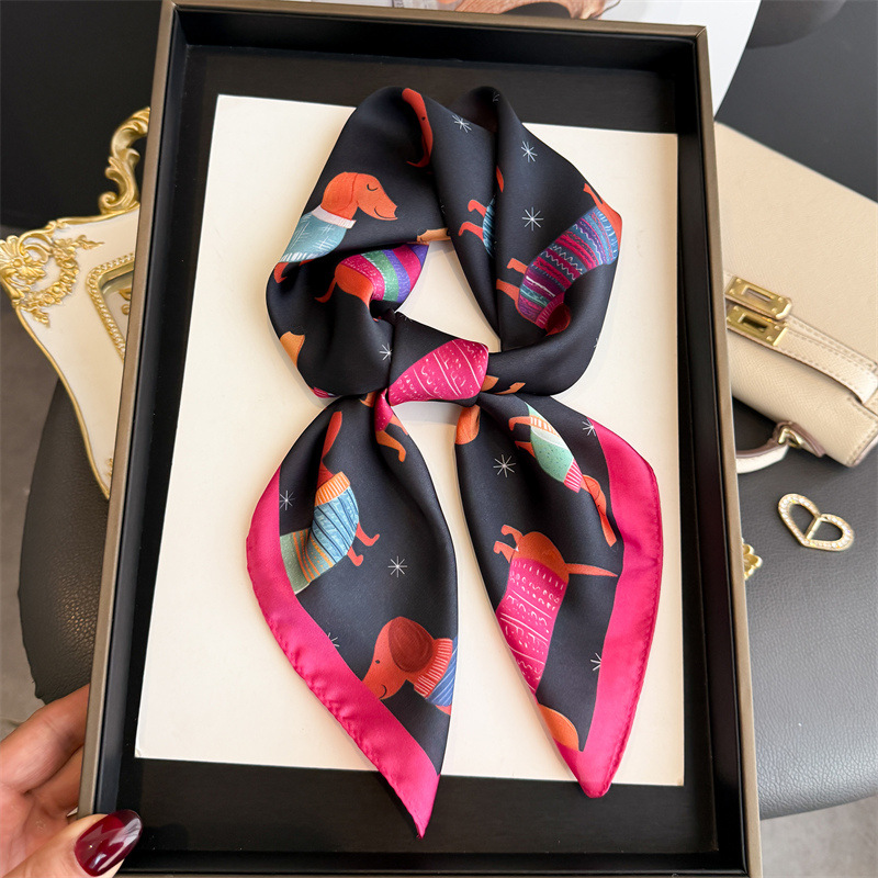 Dog Bandana Scarf - Foulard carré élégant en soie pour
